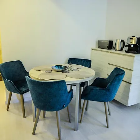 Moonlight - 2 - 108 Apartment *